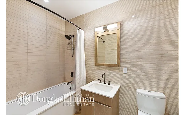Sold by Douglas Elliman | media 15