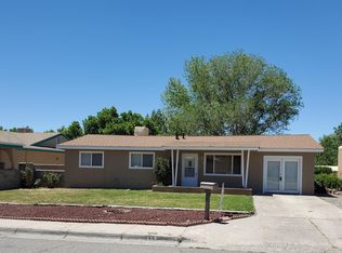 413 Parkland Dr, Aztec, NM 87410