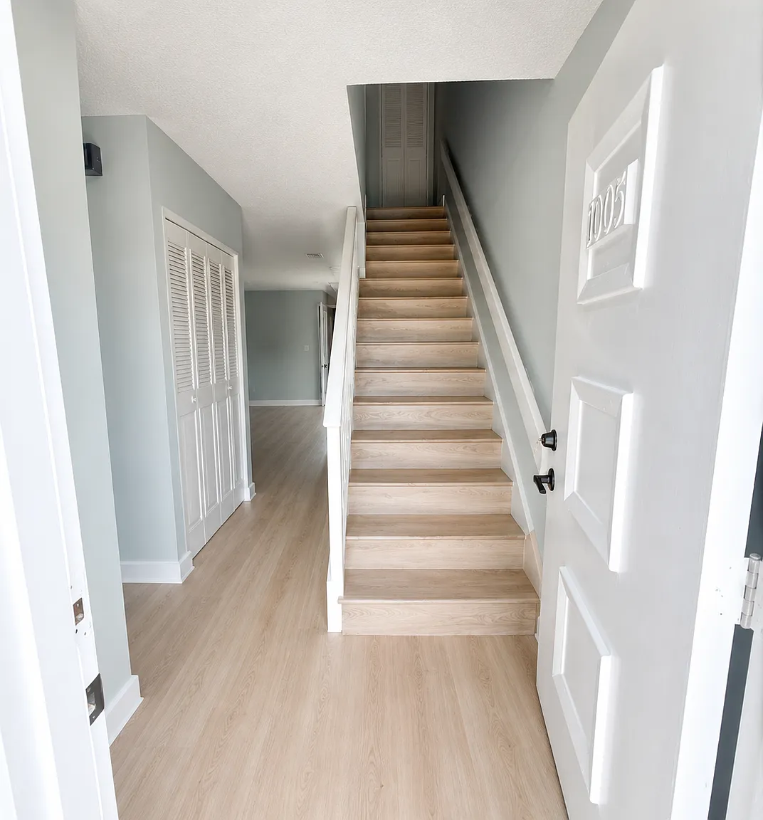 1005 Ashley Ave — Photo 2