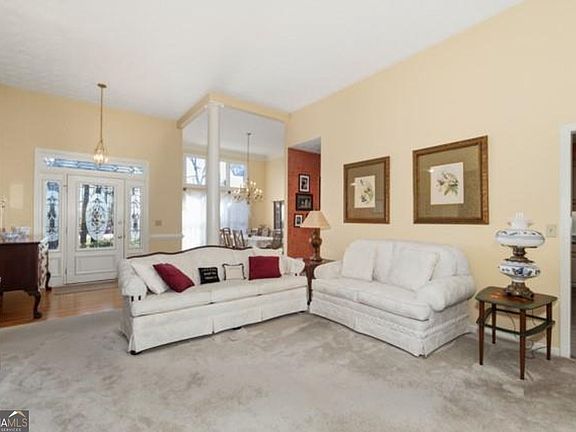 4th image of 536 Peachtree Rd