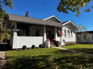 816 E Grand River Ave, Howell, MI 48843