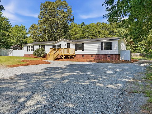 2nd image of 22 Thoroughfare Branch Rd