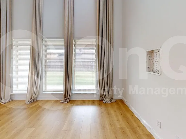 3404 Running Stream Way — Photo 7