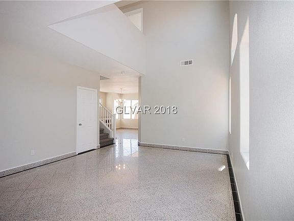 3rd image of 3528 Quiet Pueblo St