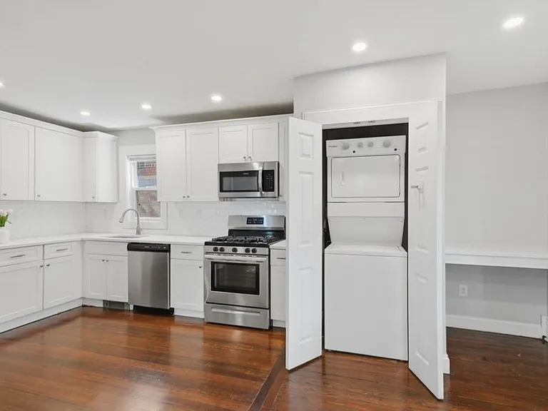 91 Burrell St #1 — Photo 1