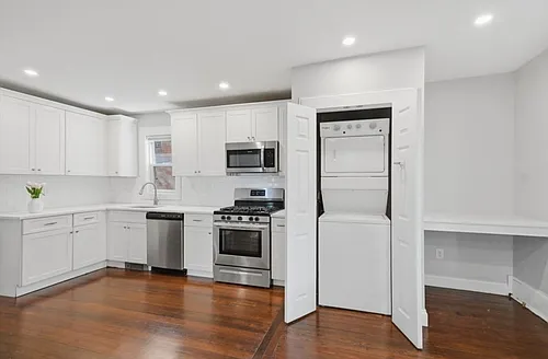 91 Burrell St #1 Photo 1