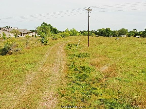 3rd image of 3650 E Highway 290