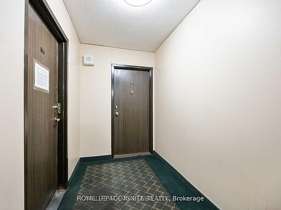 4th image of 330 Dixon Rd #1603