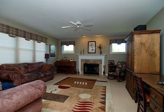 5th image of 1218 Vineyard Dr
