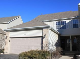 1066 Viewpoint Dr, Lake In The Hills, IL 60156