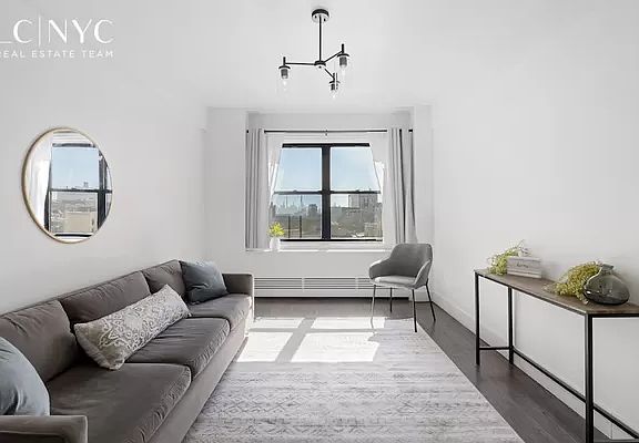 4th image of 345 W 145th St APT 12A2