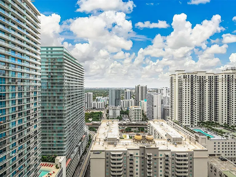 1000 Brickell Plz #3002 — Photo 52