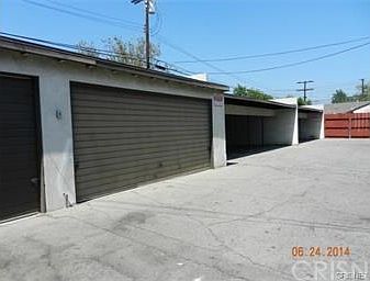 3rd image of 12719 Vanowen St