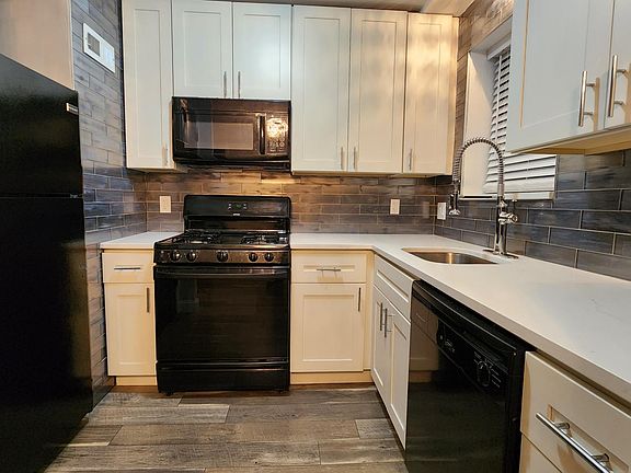 3rd image of 5878 Nottingham Ave APT 2W