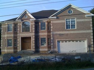 6509 Fairland St, Alexandria, VA 22312
