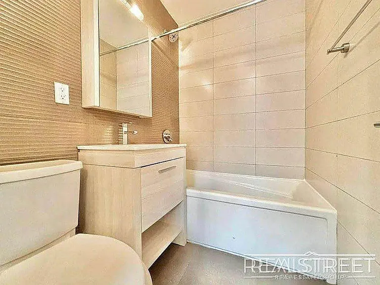 308 Park Ave #2 — Photo 5
