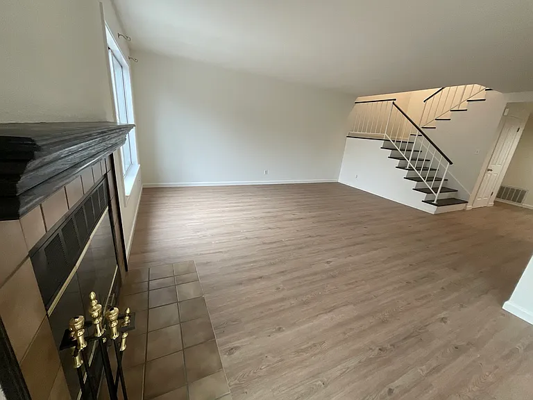 131 Pelican Loop — Photo 4