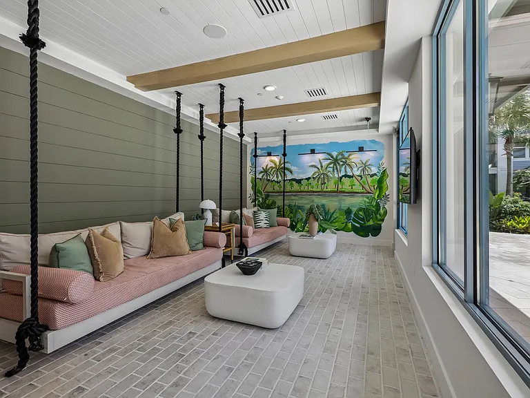 NOVEL Parkway by Crescent Communities — Photo 38