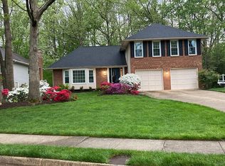 7706 Griffin Pond Ct, Springfield, VA 22153