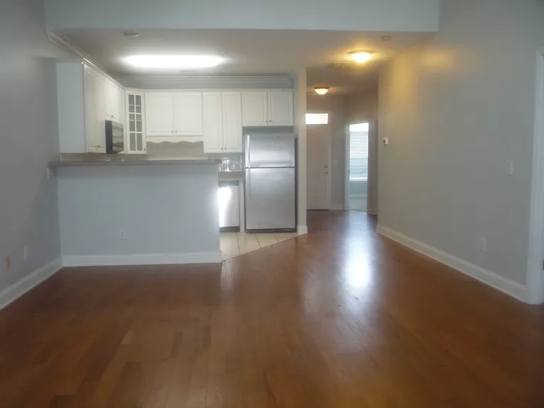104 Channel Way — Photo 5