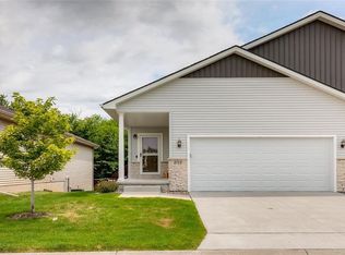 317 SW Creekside Ct, Grimes, IA 50111