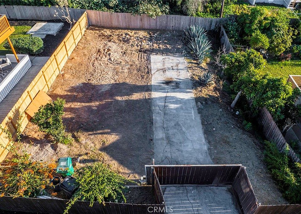 1st image of 0 Olvera Ave #11