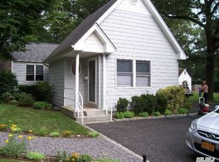 319 Elwood Rd, East Northport, NY 11731