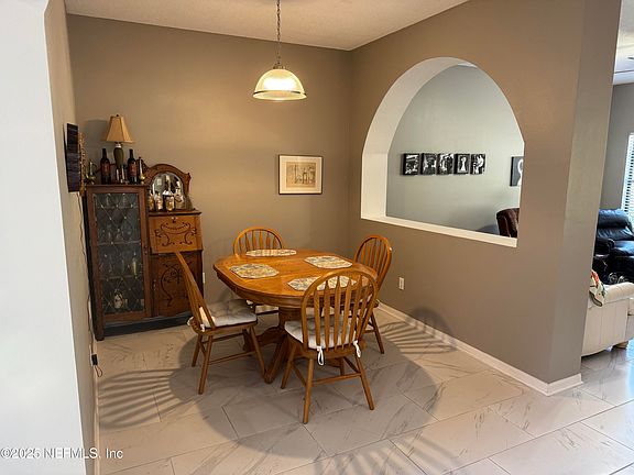 3rd image of 800 GINGER MILL Drive