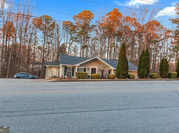 4955 R H Smith Blvd, Buford, GA 30518