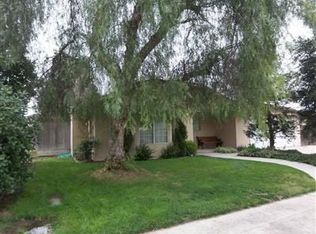 2925 Stanford Ave, Clovis, CA 93611