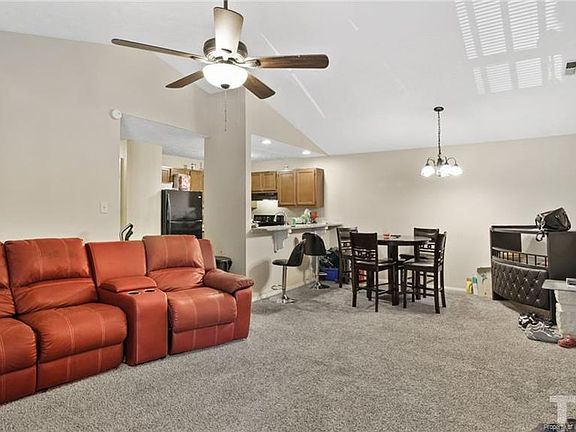 3rd image of 1853 Tryon Drive