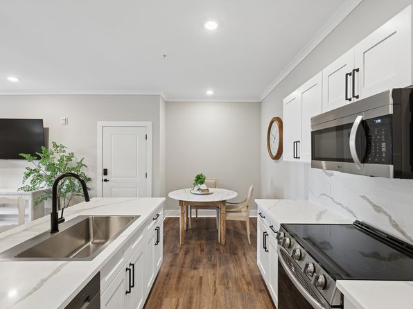 746 Town Center Blvd #3-3204