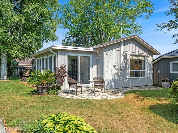 3rd image of 181 Cedar Dr