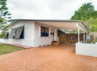 1735 SW 71st Ct, Miami, FL 33155