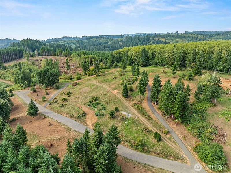 4th image of 280 Bison Run Road