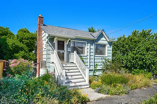 3512 SW Charlestown St Photo 1
