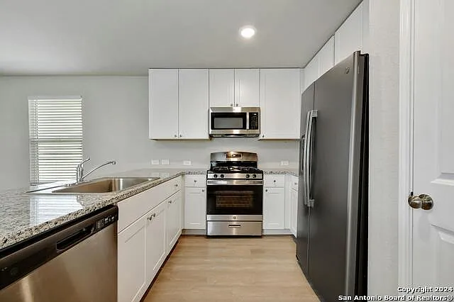 3 bed, 2.5 bath, 1530 sqft, $1,500 — Photo 4