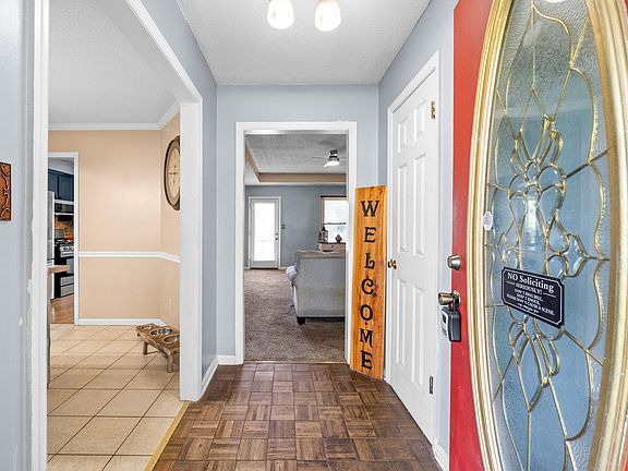 5th image of 3421 Polly Dr