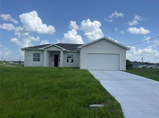 1023 S Capri Ct, Labelle, FL 33935