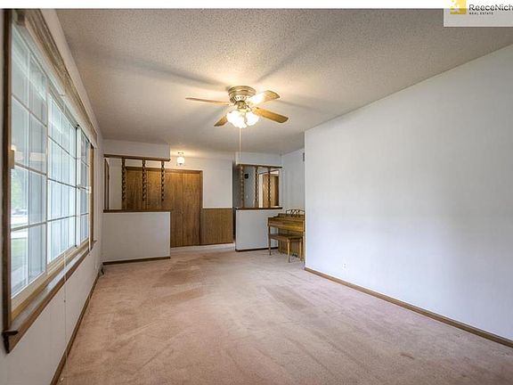 Large Living Room with great natural light.