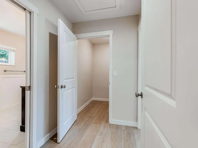 1045 Allegheny Dr — Photo 15