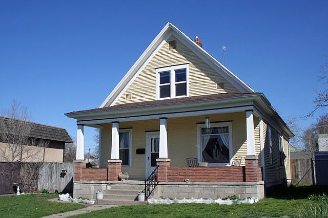 1st image of 318 W Knox Ave