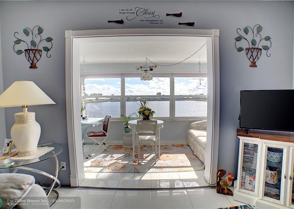 Leisureville Lake Condominiums 1113 Lake Ter Boynton Beach FL Zillow