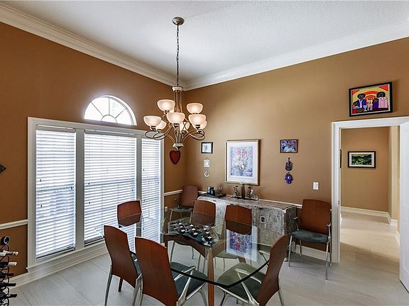 5th image of 6323 Cocos Dr