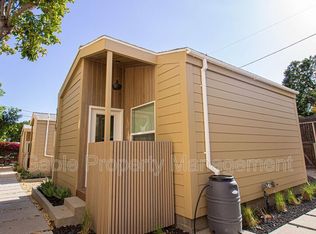 5511 Colfax Ave #1/2, North Hollywood, CA 91601