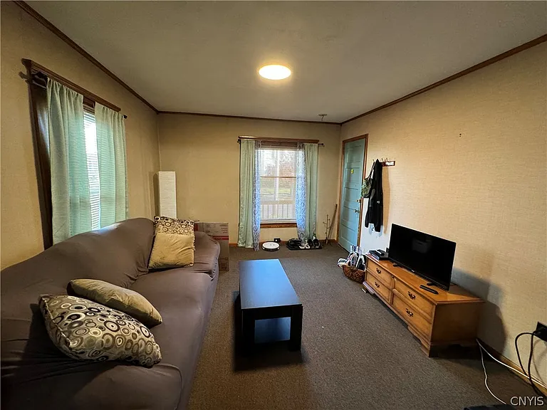 208 E Clark St #1 — Photo 6