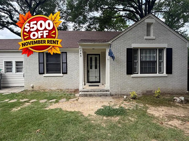 3 bed, 1.0 bath, $1,050 — Photo 1