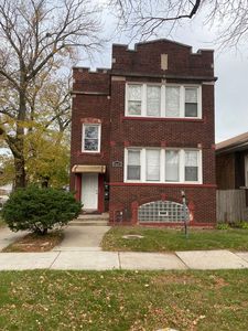 8401 S Oglesby Ave, Chicago, IL, 60617