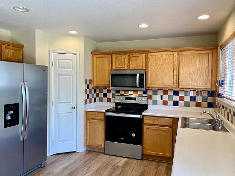 16676 E Phillips Pl — Photo 2