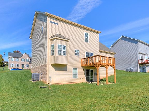 5th image of 15 Siena Dr #67